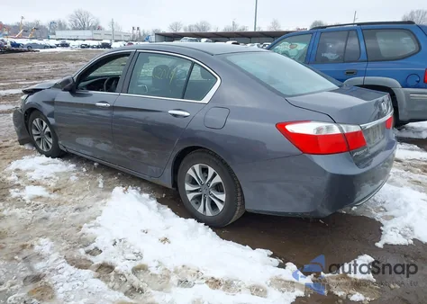 2015 Honda Accord Lx z USA, uszkodzony, nr VIN 1HGCR2F31FA004286